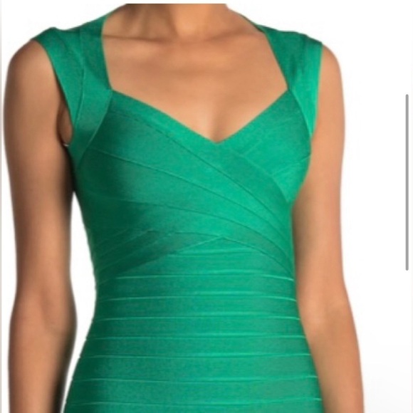 NEW HERVÉ LÉGER Fluted cutout bandage Midi Dress in green size M - Picture 4 of 6